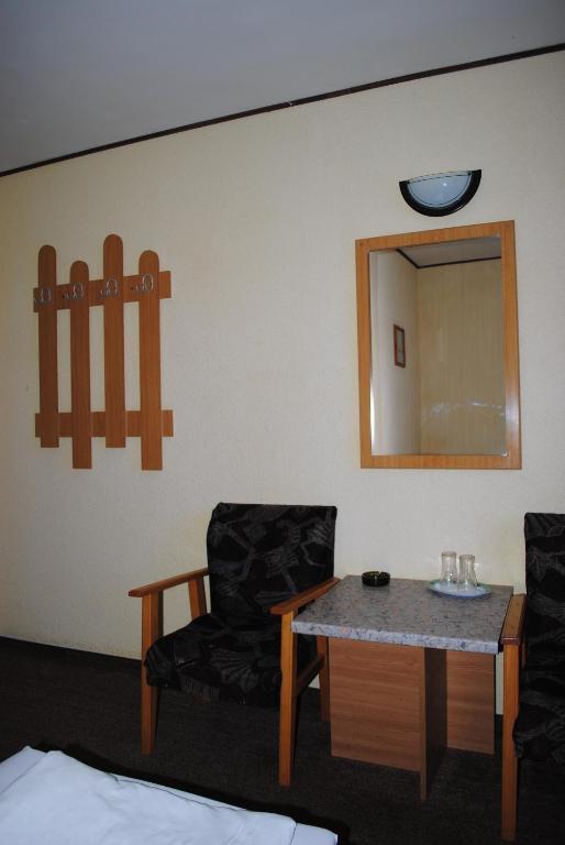 Hotel West Scheia Chambre photo