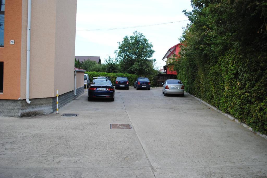Hotel West Scheia Extérieur photo